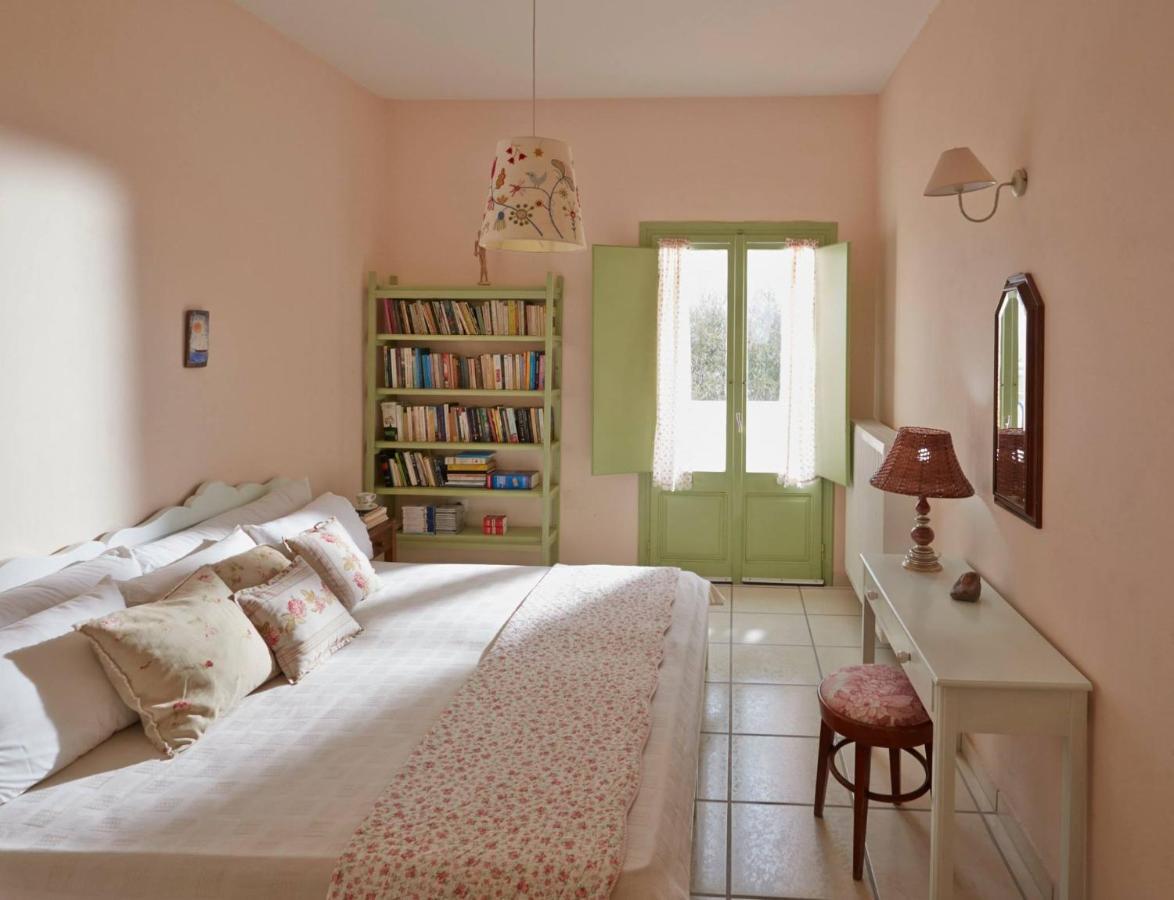 Flower And Crafts - The Eco Nature House مونوليثوس المظهر الخارجي الصورة